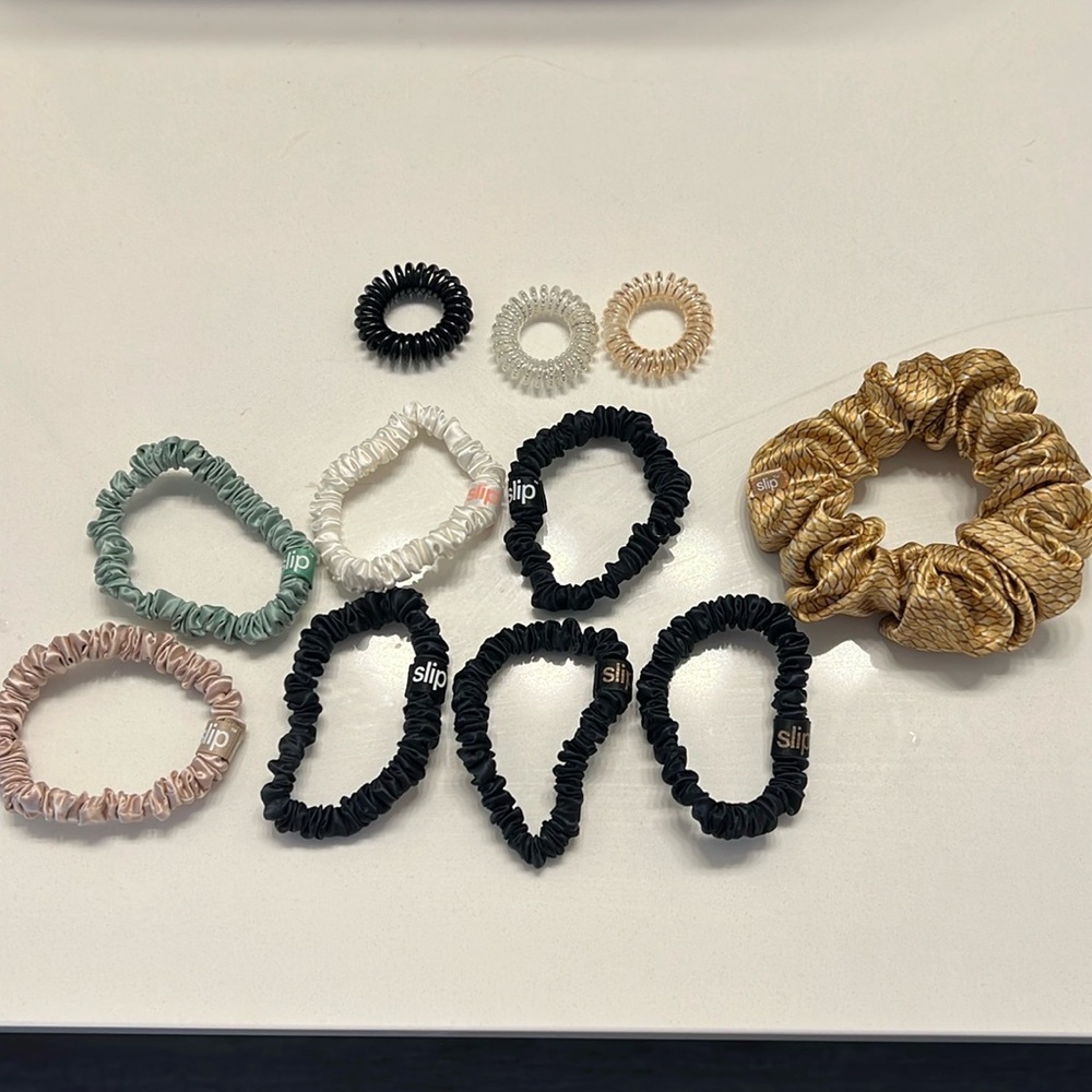 Slip hairties - new without original packing